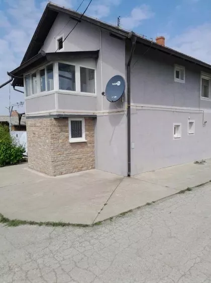 Čerević | 4zida.rs