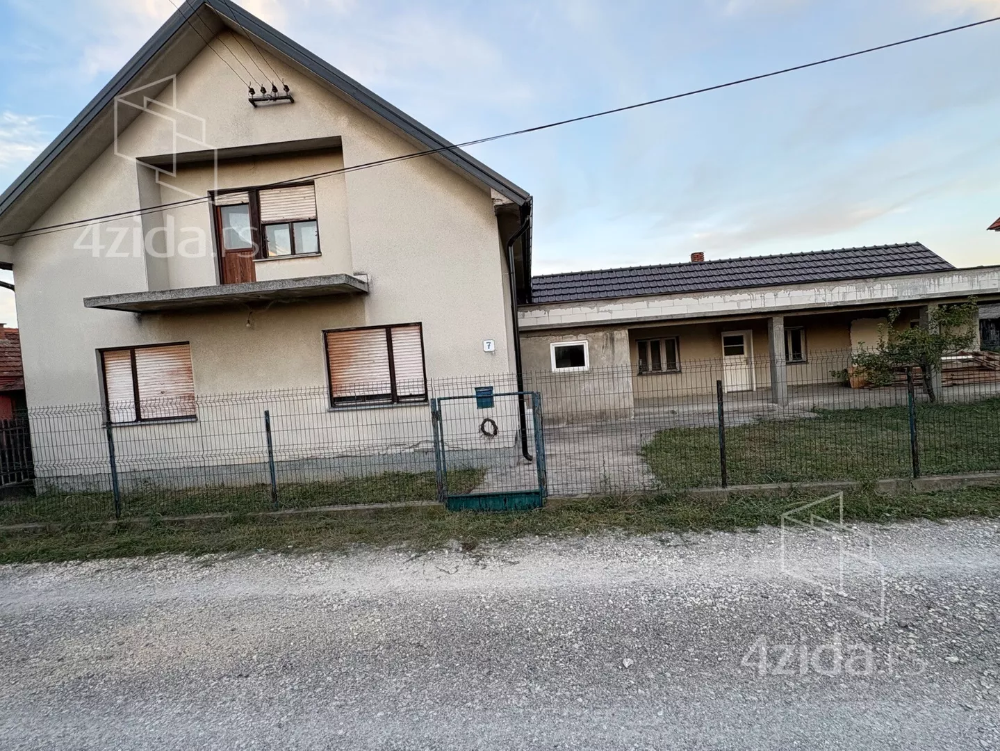 2-etažna kuća | 4zida