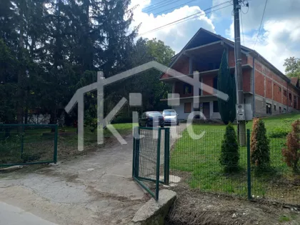 Okolne lokacije | 4zida.rs