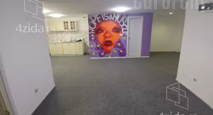 Poslovni prostor | 4zida