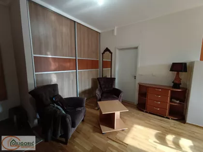 Radnička | 4zida.rs