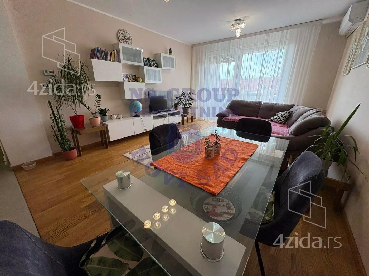 Četvorosoban stan | 4zida