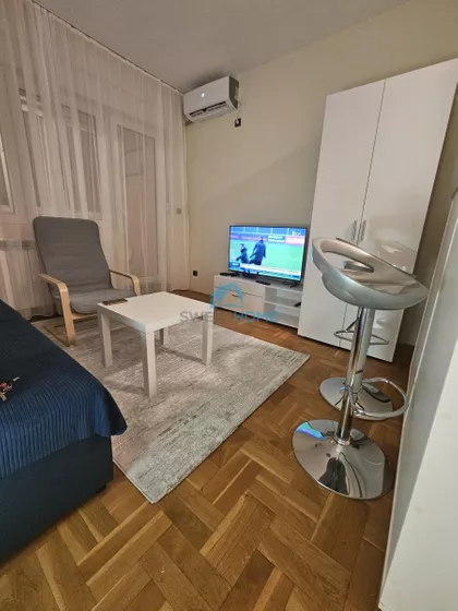 Vojvode Vlahović | 4zida.rs