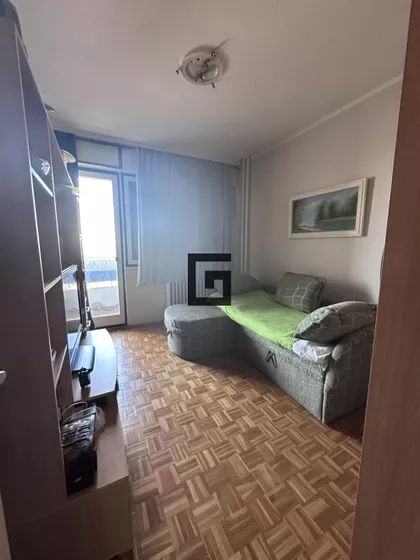 Karađorđeva | 4zida.rs