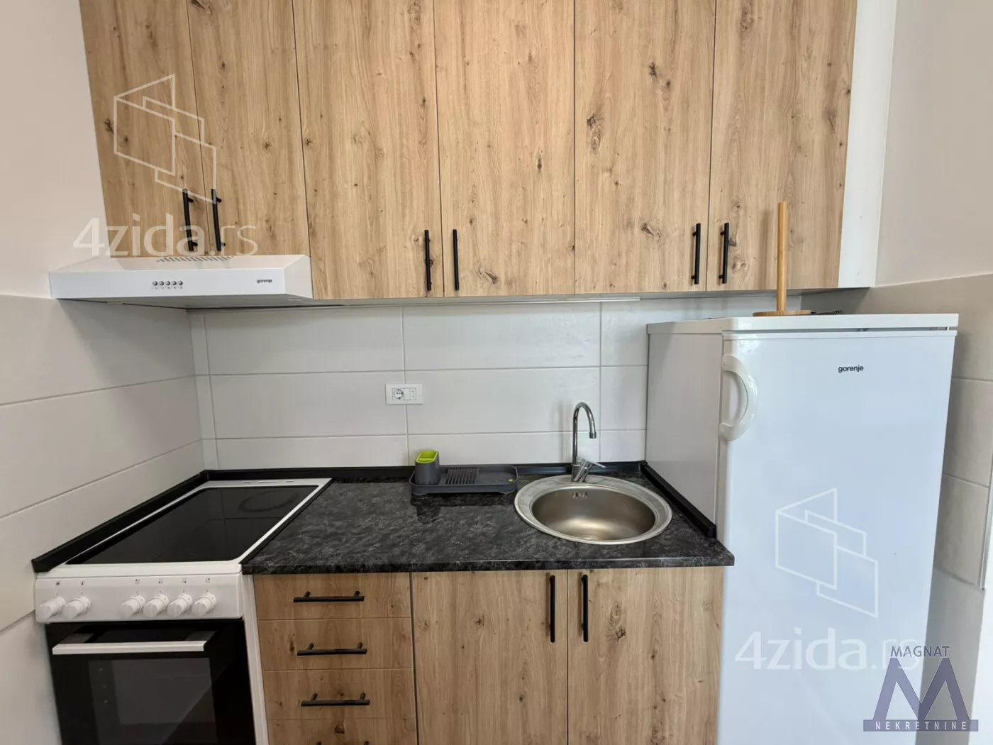 Garsonjera | 4zida