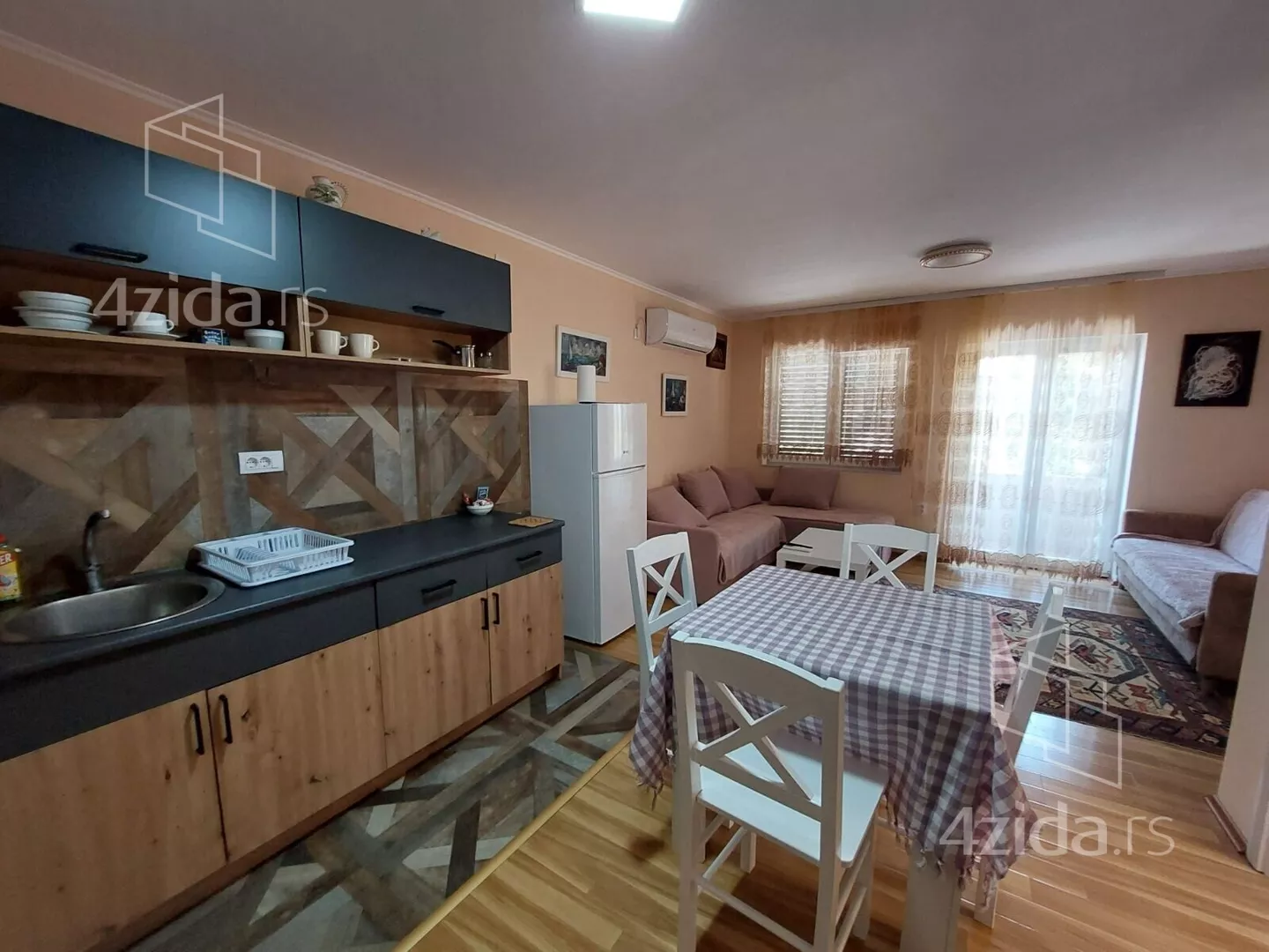 3-etažna kuća | 4zida