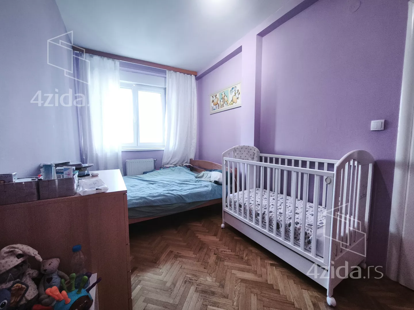 Jednoiposoban stan | 4zida