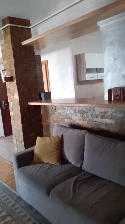 Crveni Krst Vračar | 4zida.rs