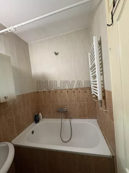 Dečanska | 4zida.rs