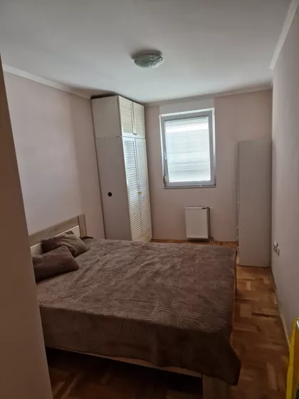 Vuka Karadžića | 4zida.rs