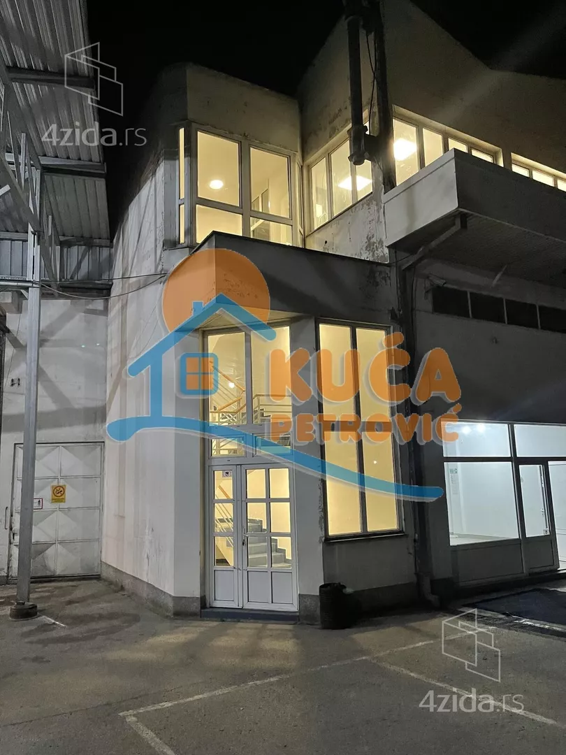 Lokal | 4zida