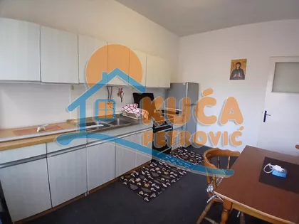 Obrenovićeva | 4zida.rs