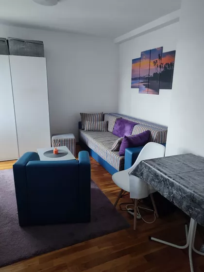 Pariske Komune | 4zida.rs