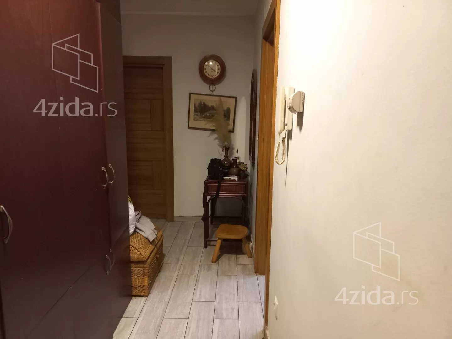 Garsonjera | 4zida