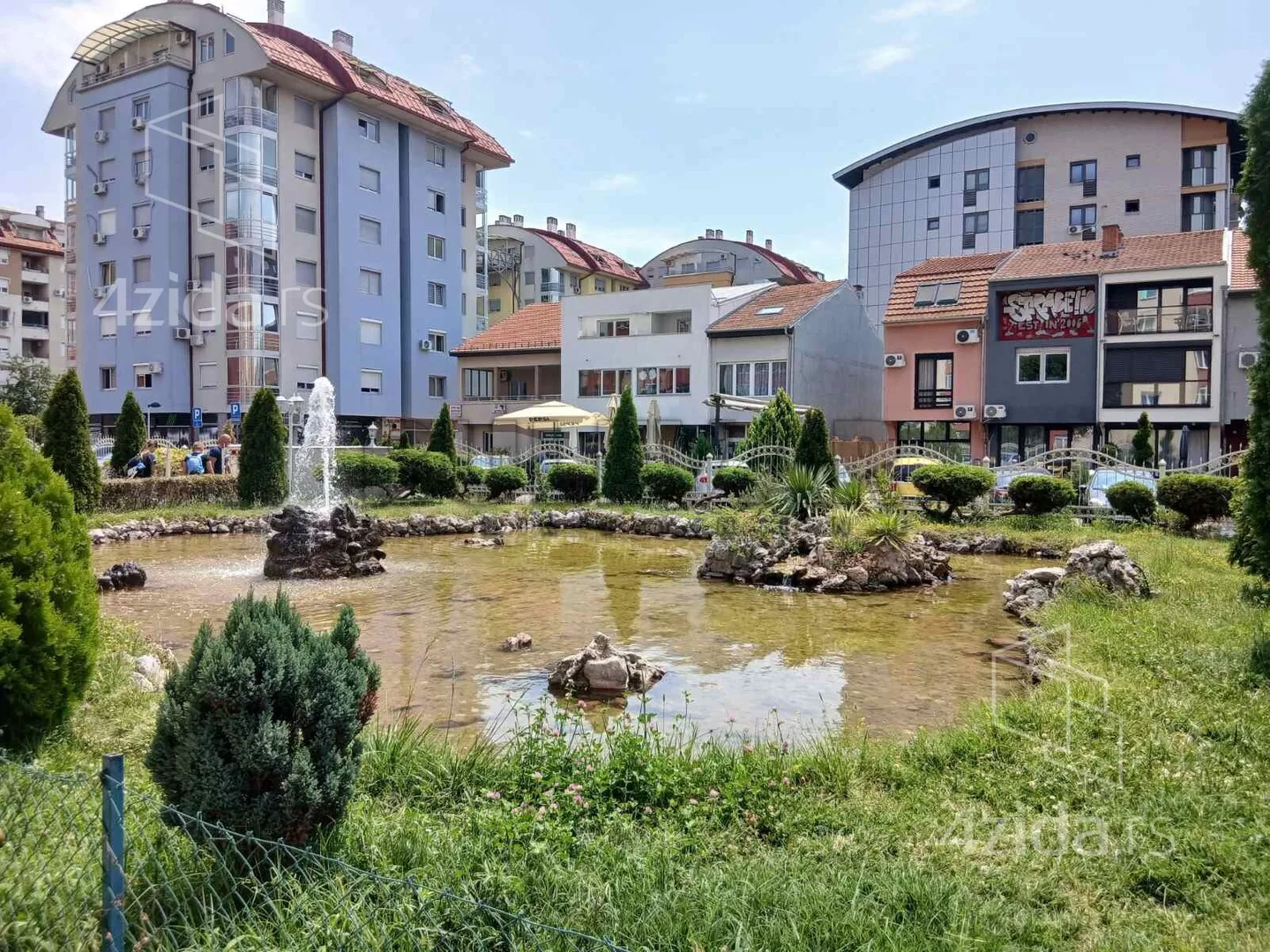 Jednoiposoban stan | 4zida