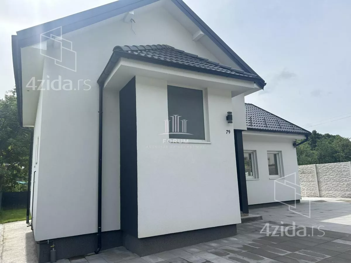 Kuća | 4zida