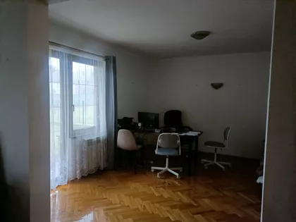Surčin (mesto) | 4zida.rs