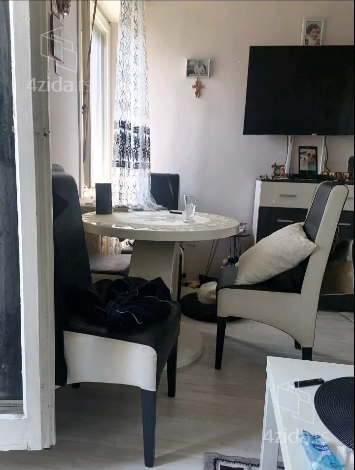 Garsonjera | 4zida