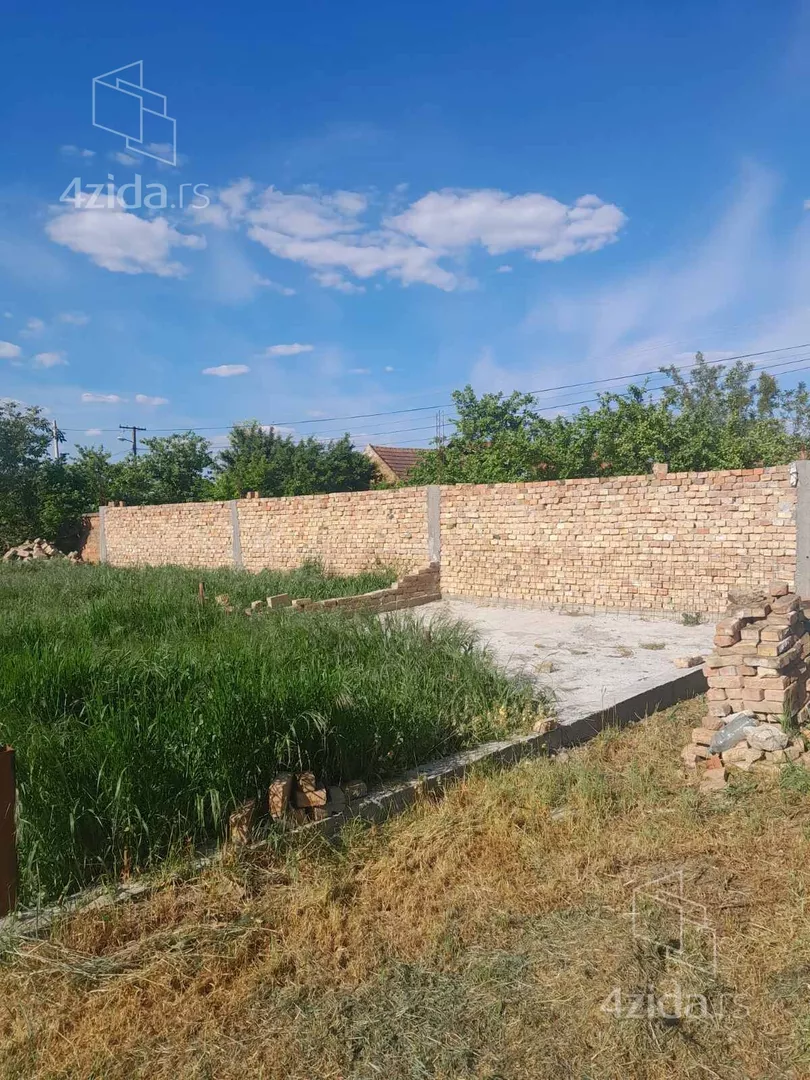 Građevinsko zemljište | 4zida