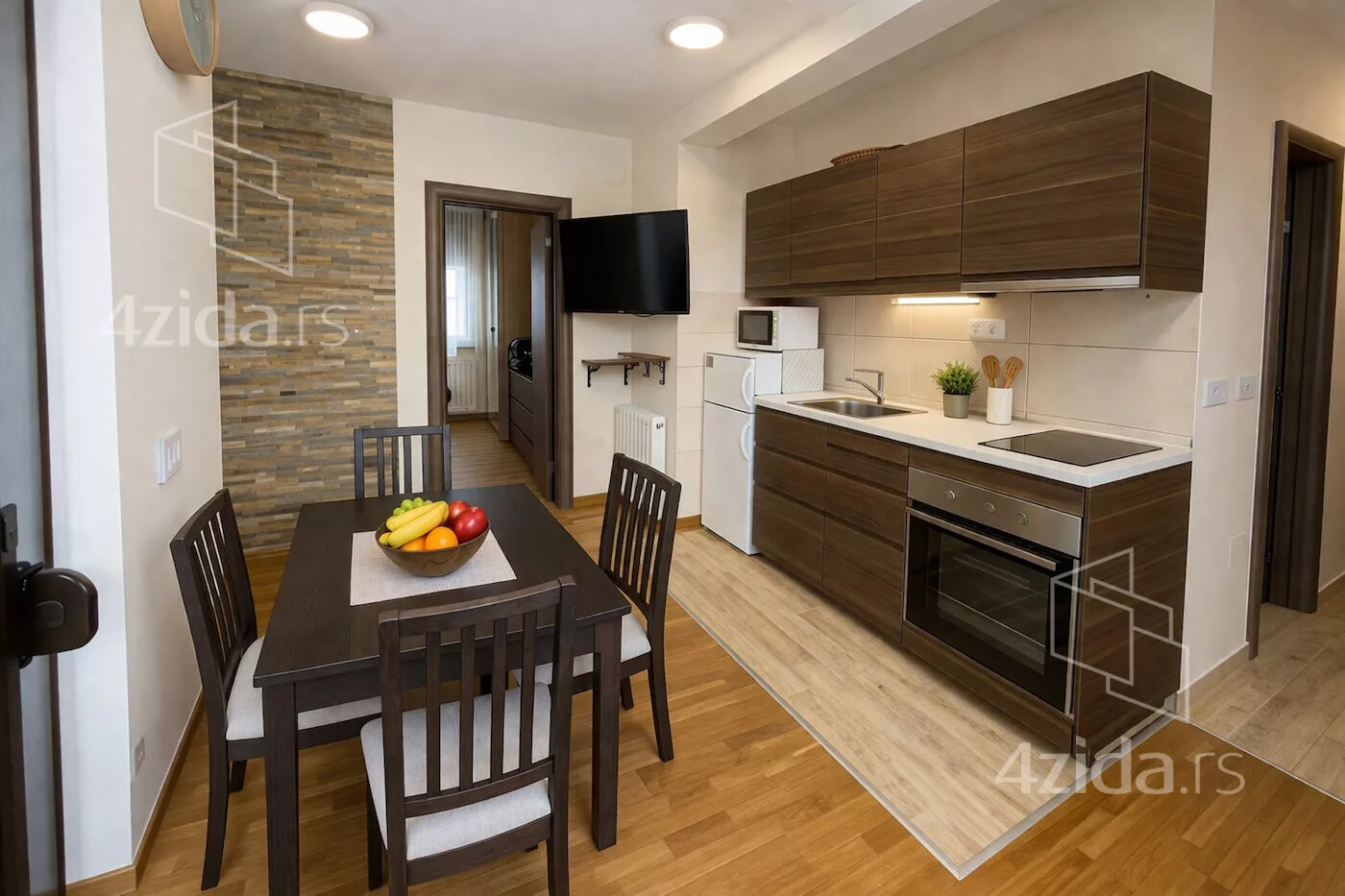 Jednoiposoban stan | 4zida