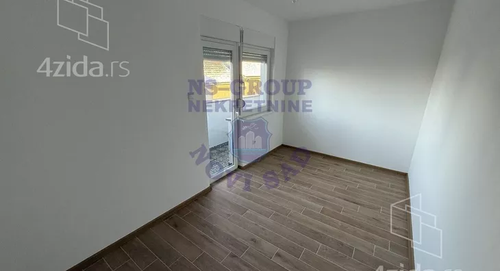 Šestosoban stan | 4zida