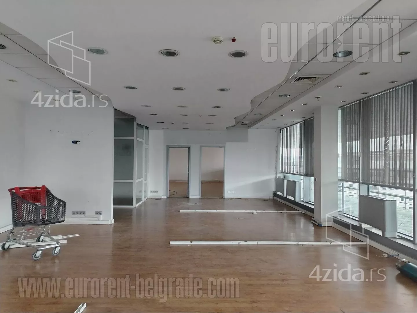 Poslovni prostor | 4zida