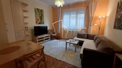 Niška | 4zida.rs