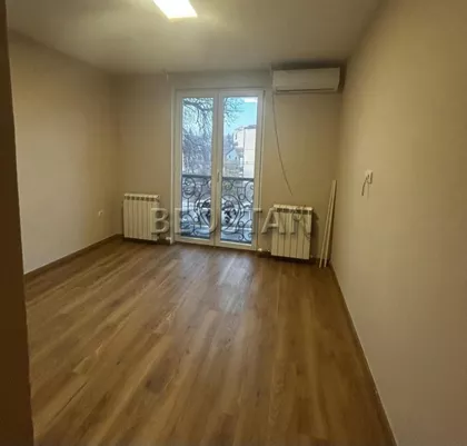 Dimitrija Tucovica | 4zida.rs