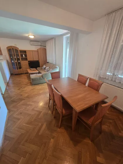 Kolo Srpskih Sestara | 4zida.rs