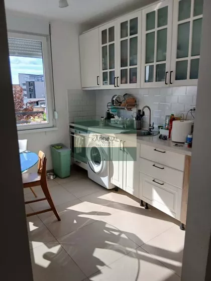 Vašarište | 4zida.rs