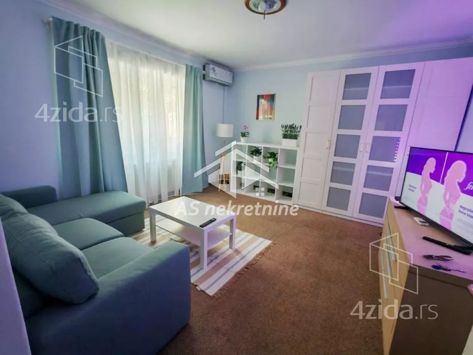 Fotografija stana 2 od 26
