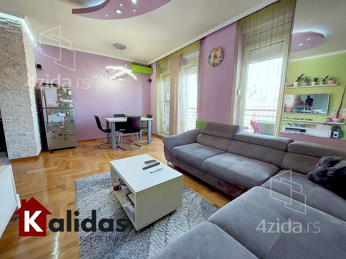 Troiposoban stan | 4zida