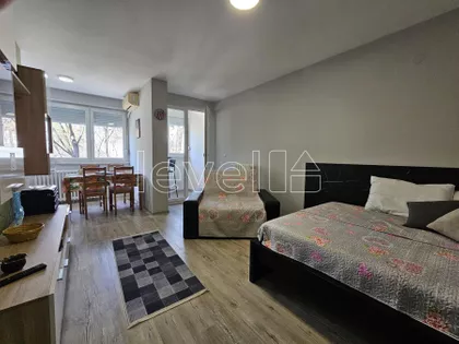 Bulevar Oslobođenja | 4zida.rs