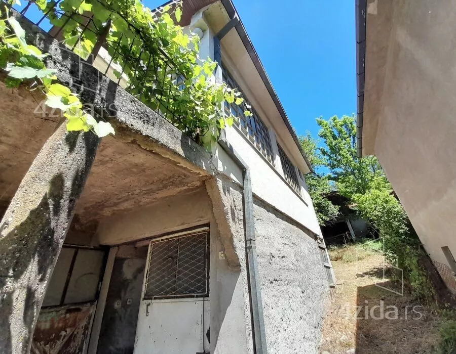 2-etažna kuća | 4zida