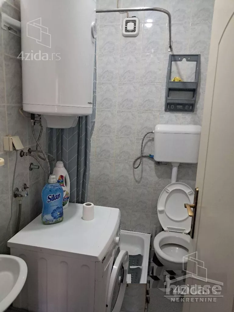 Garsonjera | 4zida