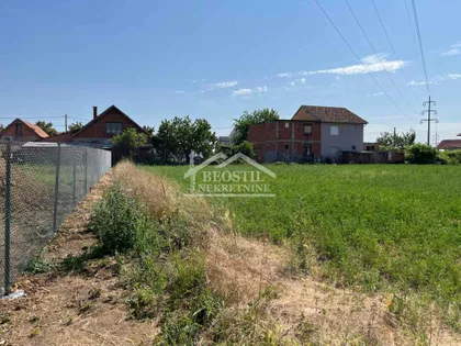 Revolucije | 4zida.rs