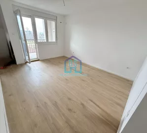 Veternik, Gradske lokacije, Novi Sad, 5.0 stan | 4zida.rs