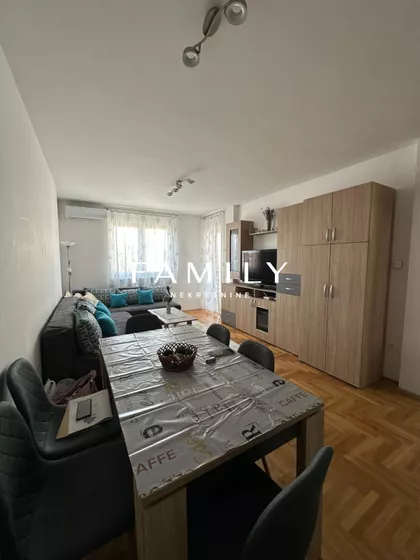 Lukijana Mušickog | 4zida.rs