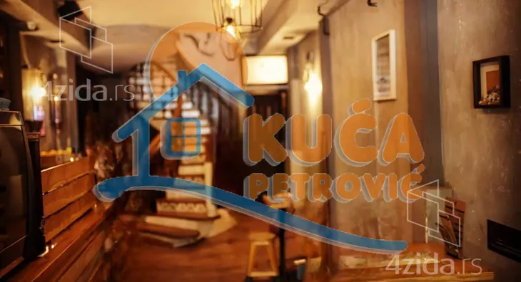 Lokal | 4zida