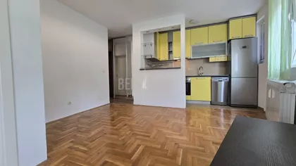 Rudi Čajaveca | 4zida.rs