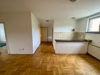Šestosoban stan | 4zida