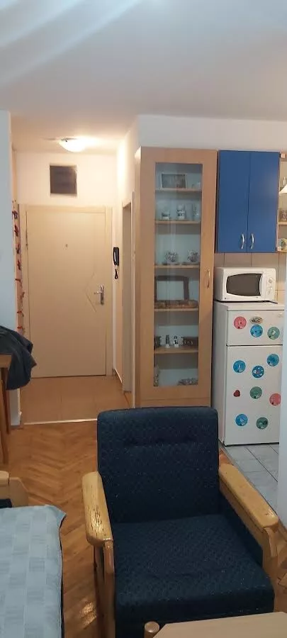 Cara Dušana | 4zida.rs