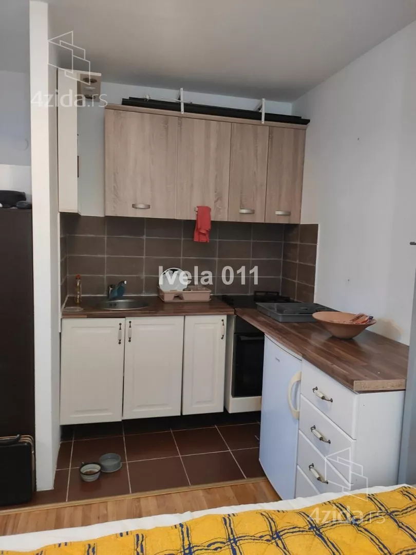 Garsonjera | 4zida