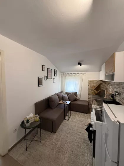 Krajiška 81 | 4zida.rs