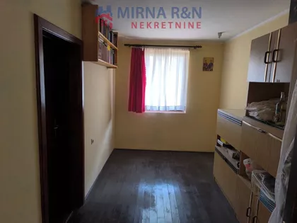 Stanišić | 4zida.rs