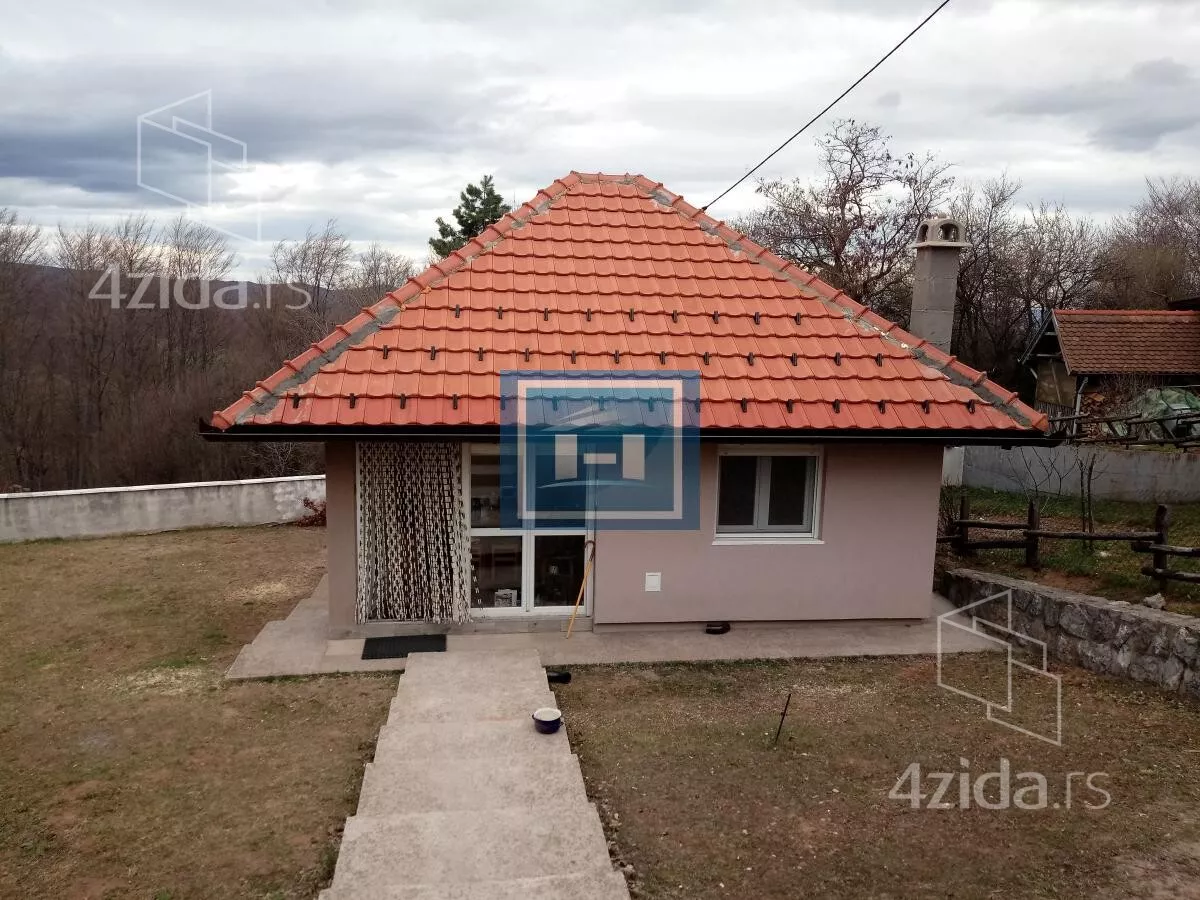Kuća | 4zida