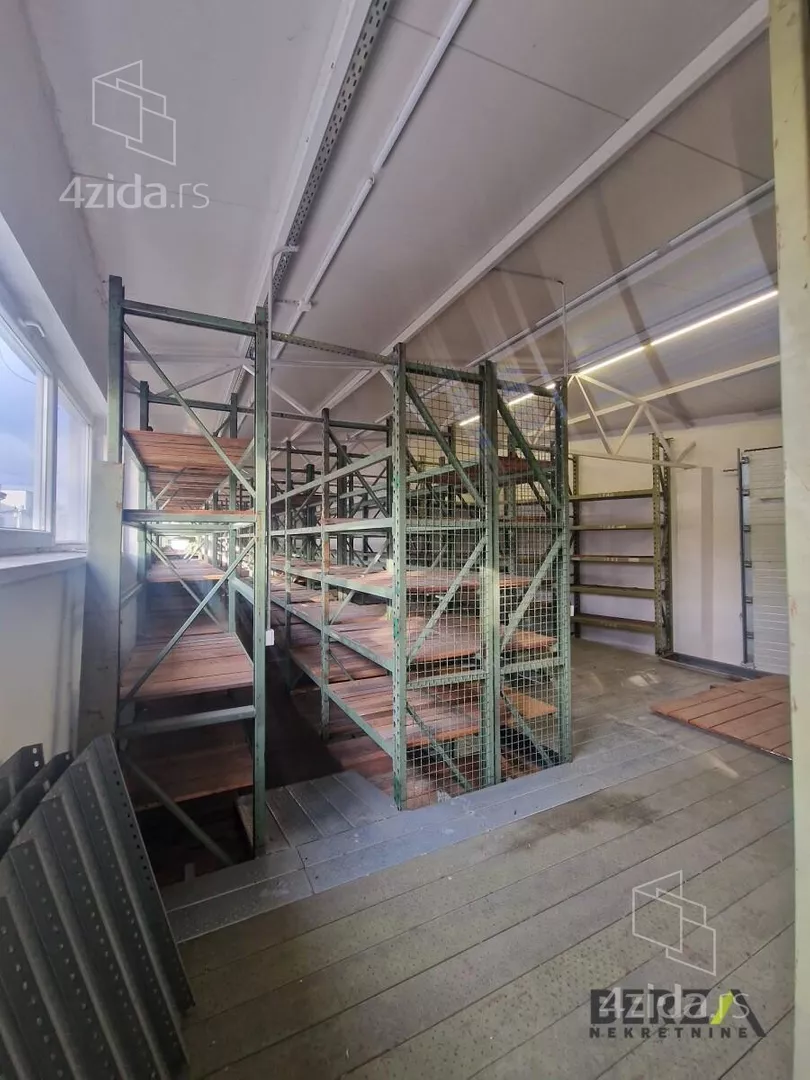 Poslovni prostor | 4zida