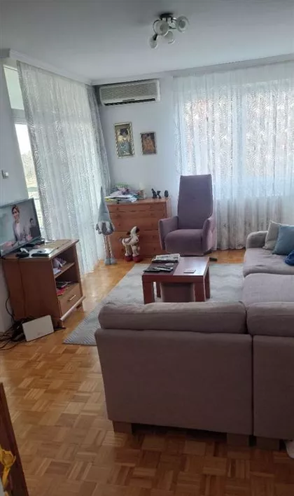 Bulevar Oslobođenja | 4zida.rs