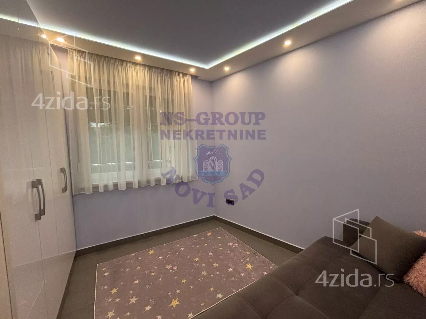 Troiposoban stan | 4zida