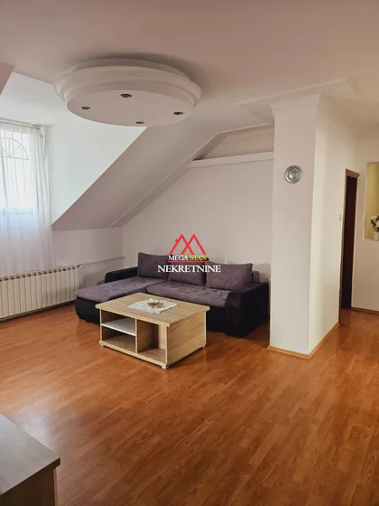 Tome Maksimovića | 4zida.rs